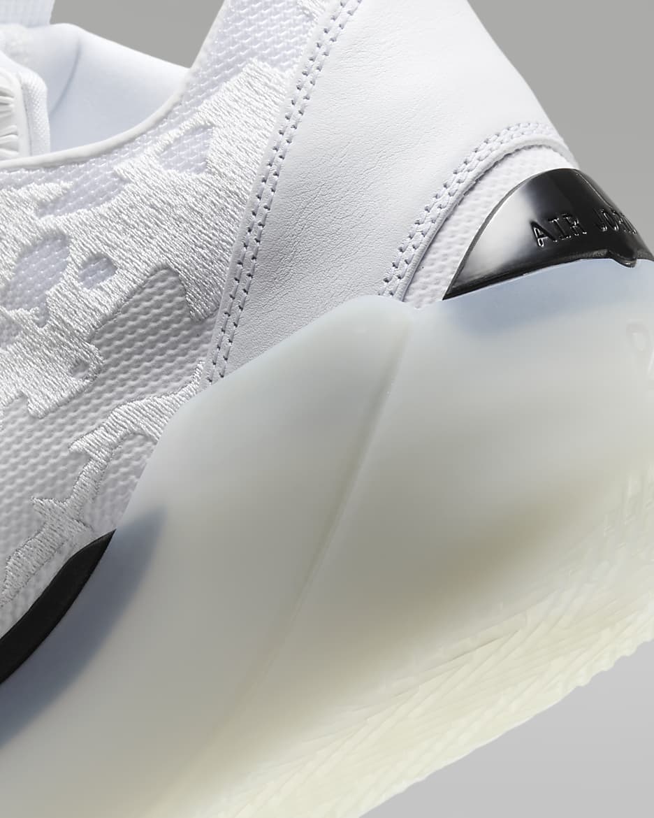 Air Jordan XXXIX Sol Basketball Shoes. Nike CA